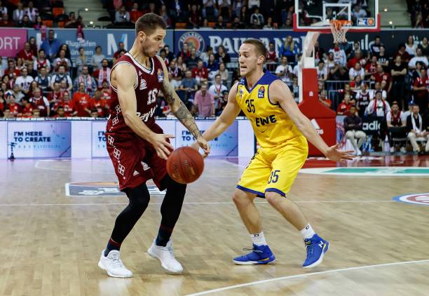 进攻更多集 进攻更多集