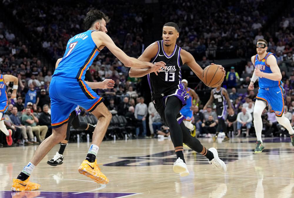 一支球队需 一支球队需