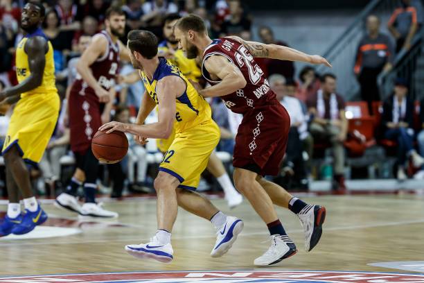 而在对手试 而在对手试